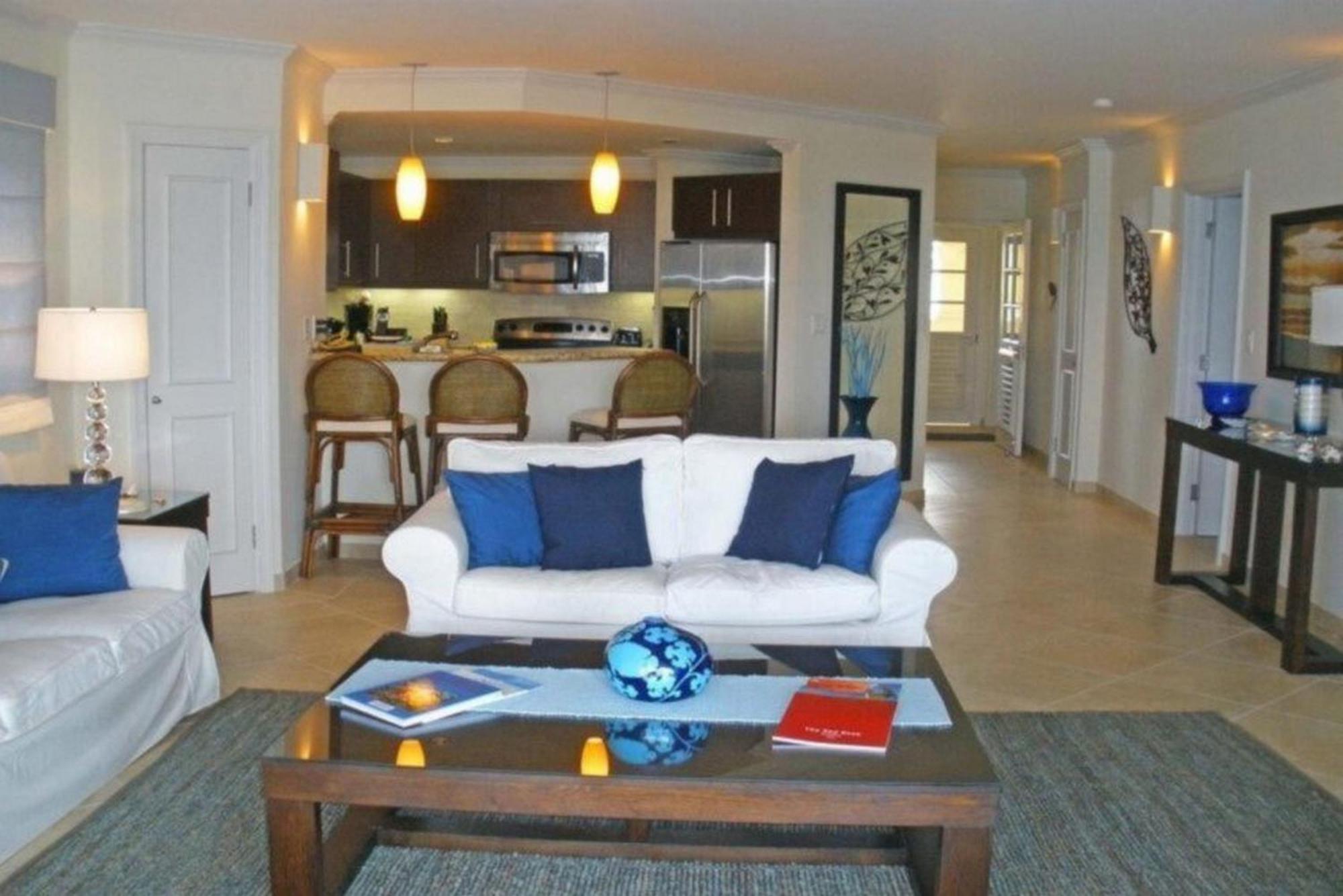 Sapphire Beach Condos Christ Church Ruang foto
