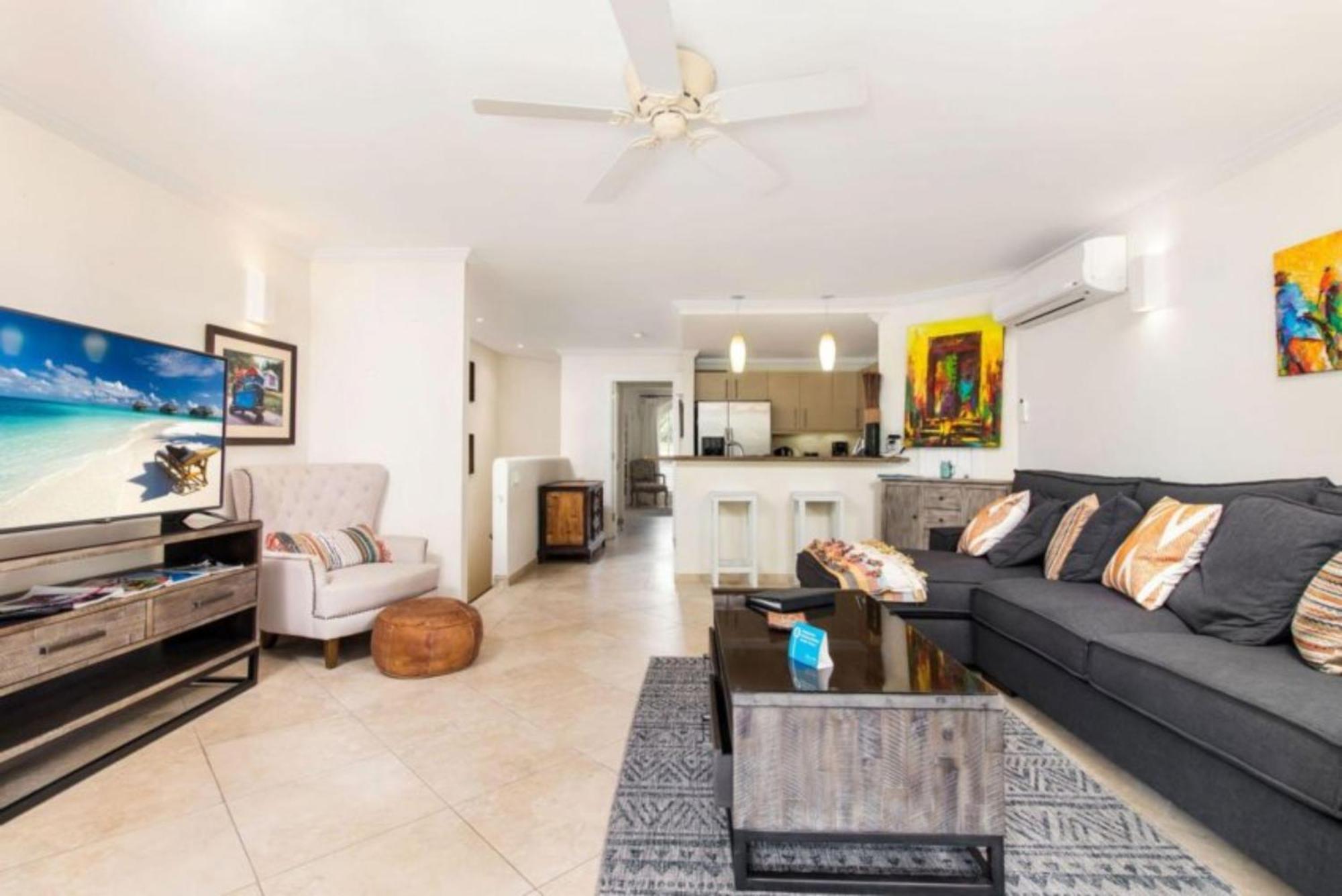 Sapphire Beach Condos Christ Church Ruang foto