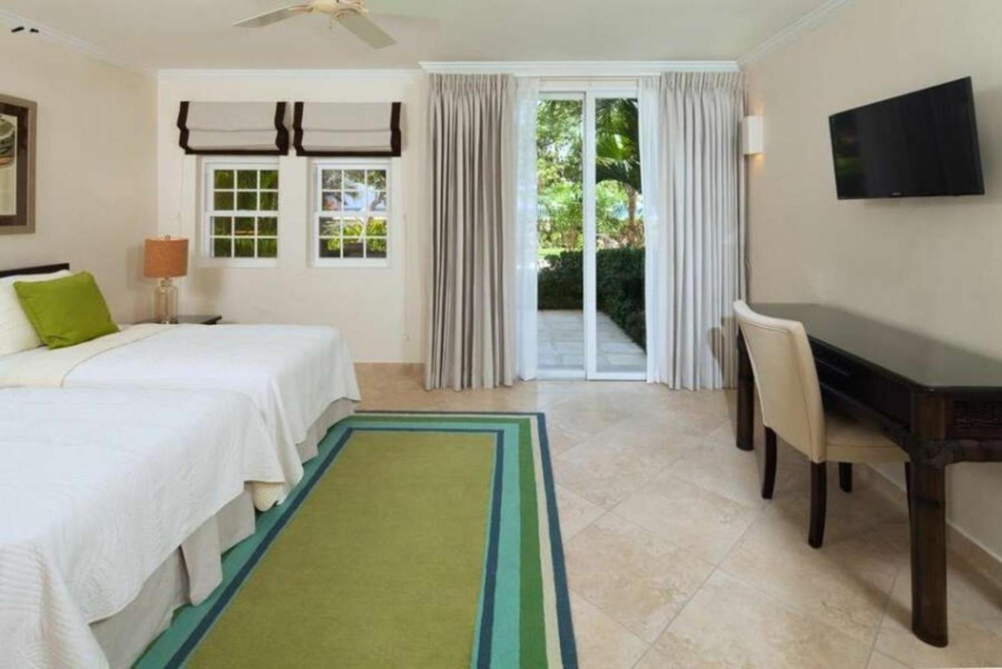 Sapphire Beach Condos Christ Church Ruang foto