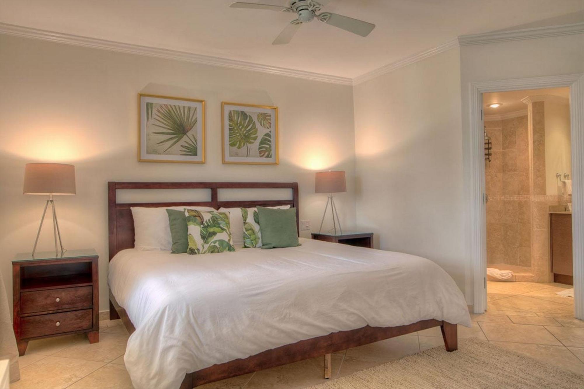 Sapphire Beach Condos Christ Church Ruang foto